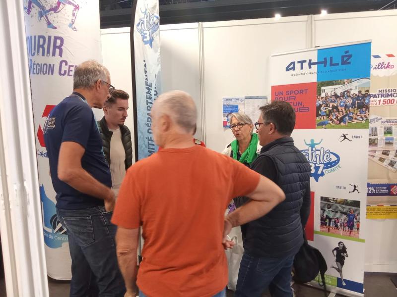 Animation jeunes et salon du Running, le comité acteur des 10,20km Marathon de Tours&nbsp;.